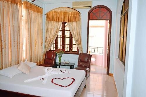 NHAT LE Hotel, Забронировать Отель Отели Хюэ с парковкой, рядом с Tu Dam Pagoda, Парковка