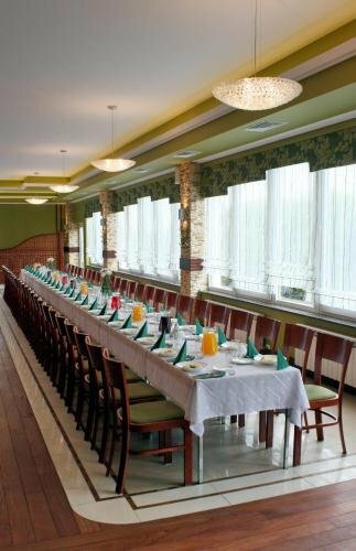 Impresja, Boek Hotel Borek Wielkopolski Groot-Polen