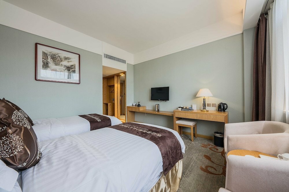 Yong Cun Hotel