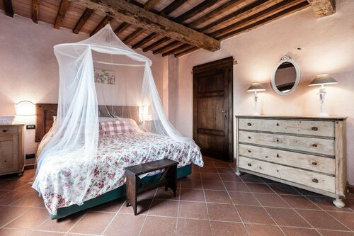 Borgo Cerbaiola, Забронировать Отель Кастельнуово-ди-Валь-ди-Чечина Siena Area