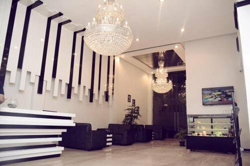 Hotel Mahendra, Забронировать Отель Отели Райпур с парковкой, Парковка