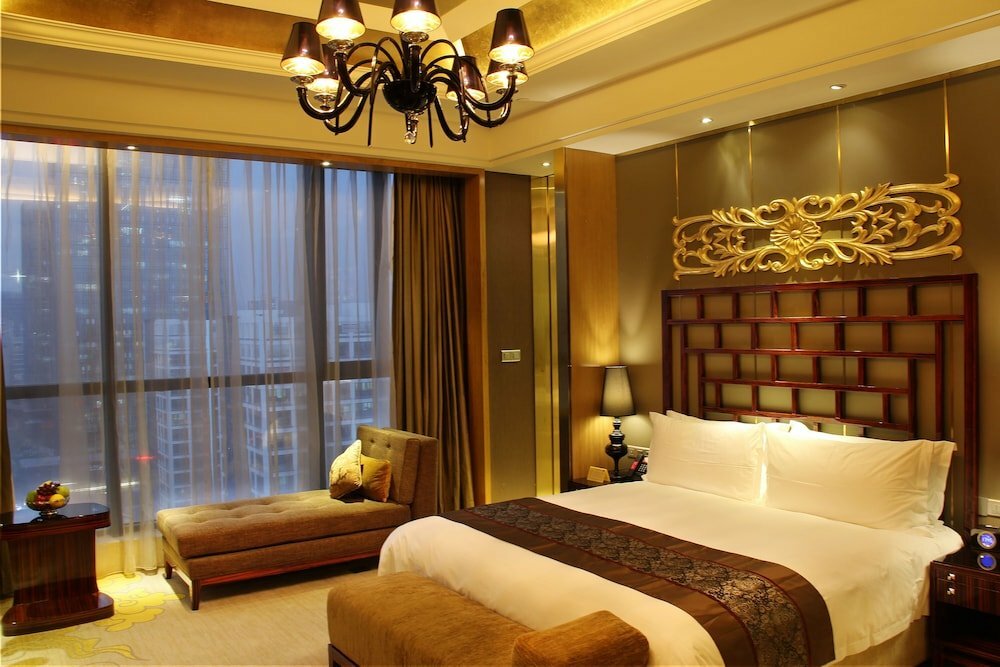 Crowne Plaza Shenzhen Longgang City Centre, an Ihg Hotel