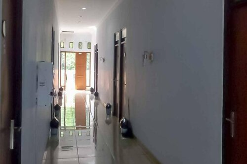 Pondok Cimanggu Syariah Mitra RedDoorz, Reserva ahora Hotel Bogor 