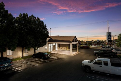 Best Western Town and Country Inn, Забронировать Отель Сидар-Сити Iron County, рядом с Эклс Колисеум