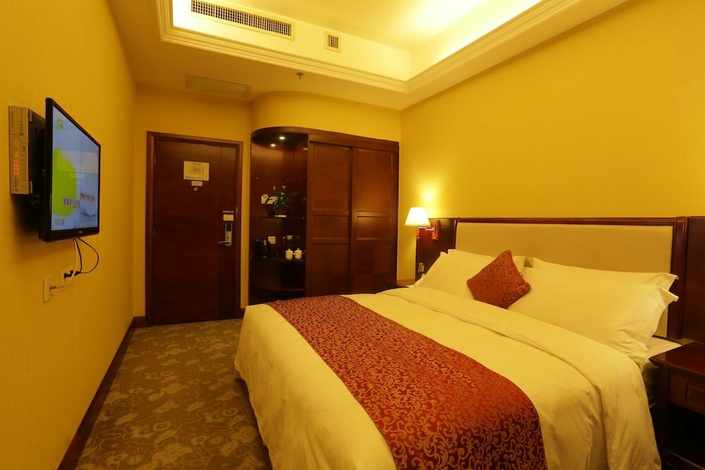 Ziwei Huatian Grand Hotel