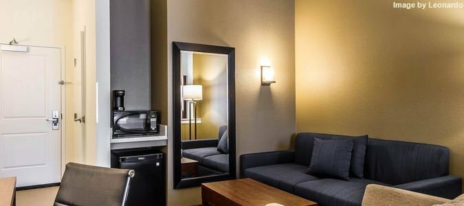 Comfort Suites Woodland - Sacramento Airport