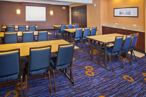 Sonesta Select Tinton Falls Eatontown, Забронировать Отель Тинтон Фолс Джерси-Шор