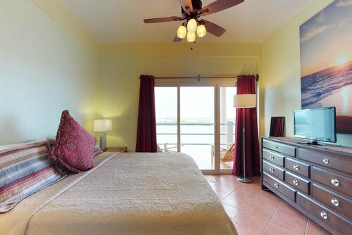 Villa 12 at Mara Laguna - Gold Standard Certified, Забронировать Вилла Коттеджи Сан-Педро, Коттедж
