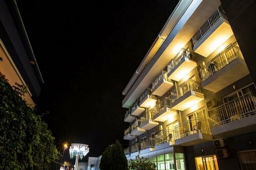 Asel Hotel, Забронировать Отель Отели Гейнюк 3 звезды, рядом с Пляж Гёйнюк, 3*
