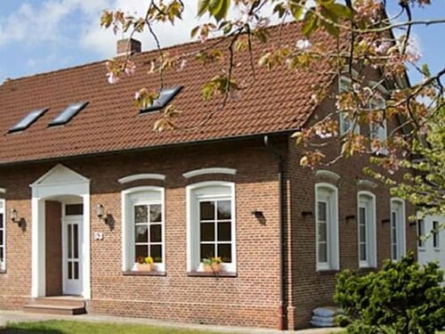 Landhaus Lillesand, Забронировать Дом для отпуска Эзенс East Frisia
