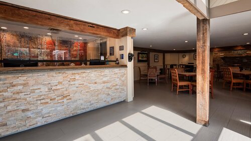 Best Western Inn & Suites Rutland/Killington, Book Hotel Hoteller i New England med morgenmad, Morgenmad