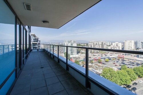 Leo Palace, Забронировать Отель Отели Lower Mainland British Columbia с бассейном, Бассейн