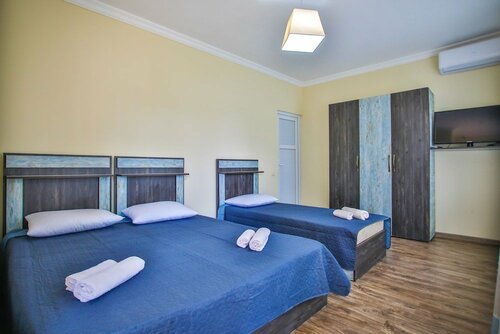 Book Hotel, Забронировать Отель Дзелквиани Кутаиси