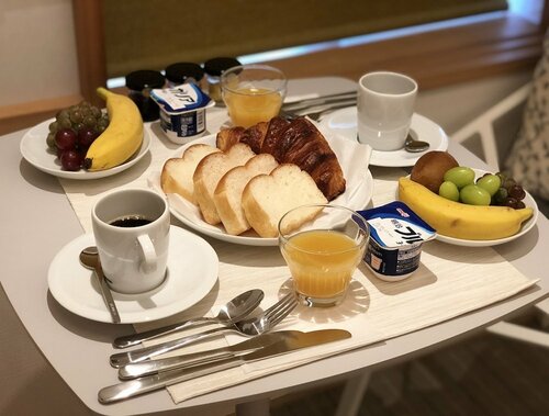 RESI STAY Hachi Inn, Prenota Hotel Shimogyo Ward , vicino a Stazione Metro Gojo