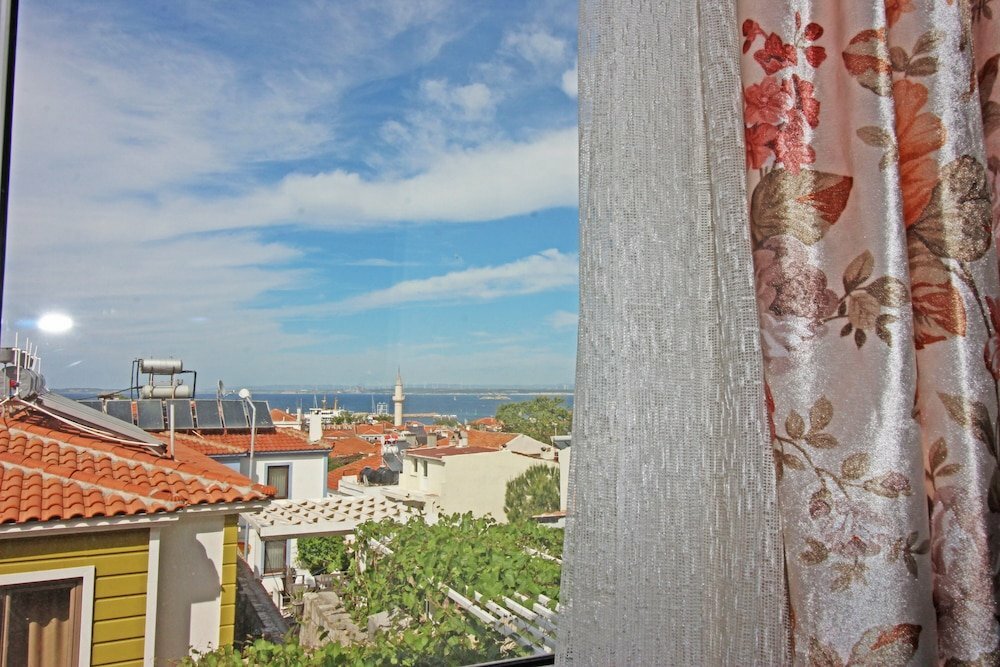 Ilyada Hotel