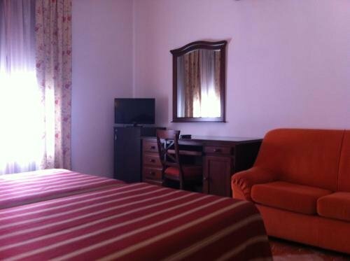 Hotel El Molino, Забронировать Отель Осуна провинция Севилья, рядом с Университет Осуны