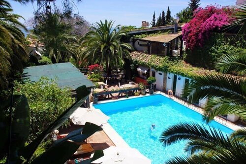 Boutique Hotel Las Islas, Забронировать Бутик-отель Фуэнхирола Коста-дель-Соль, рядом с Лас-Гавиотас-бич