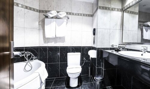Royal Hotel, Reservar Hotel Perea Macedonia