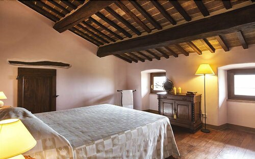 Rent in Tuscany Cortona Deluxe, Забронировать Отель Отели Кортона с парковкой, Парковка