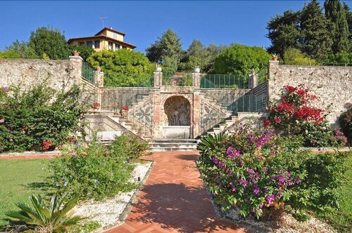 Villa Sant’Andrea, Забронировать Вилла Виллы Камайоре, Вилла