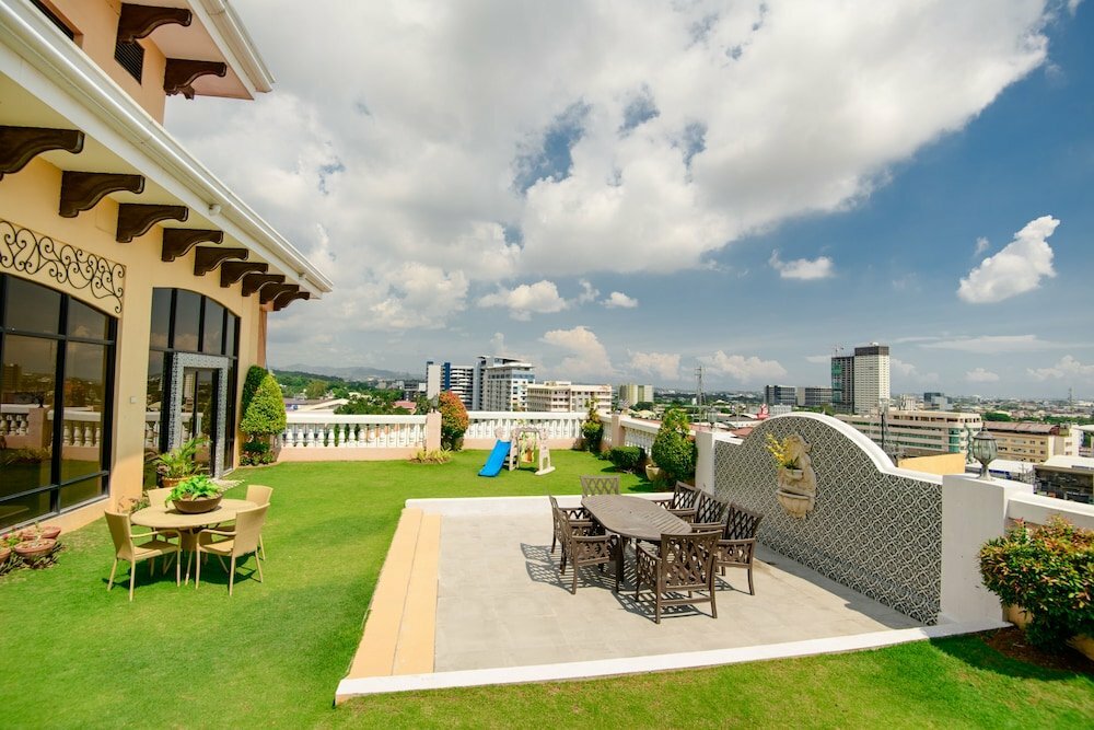 Sta Barbara Residence Hotel
