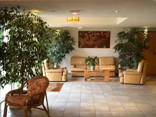 Hotel Kimotel, Забронировать Мотель Отели Yvelines с парковкой, Парковка
