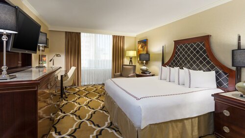 InterContinental New Orleans by IHG, Забронировать Отель Отели Нового Орлеана 4 звезды, рядом с Mortuary Chapel, 4*