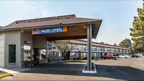 Studio 6 Kennewick, WA - Tri-Cities, Buchen Sie Motel Kennewick Tri-Cities