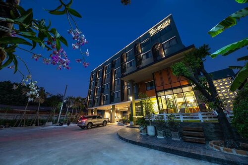 Tonngern hotel, Забронировать Отель Кхонкэн Khon Kaen Province, рядом с Khon Kaen Train Station