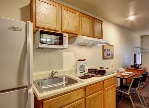 WoodSpring Suites | North Charleston Airport I-526, Забронировать Отель Северный Чарльстон Чарльстон