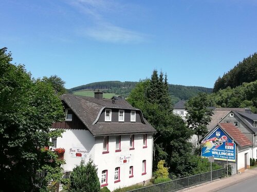 Hotel Garni "Zur Alten Post", Забронировать Апартаменты/квартира Отели земли Гессена с парковкой, Парковка