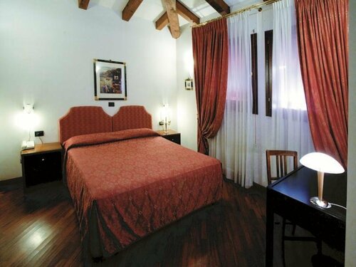 Alla Rocca Hotel Ristorante