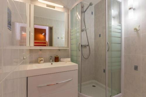 Bois des Coqs by Mountain Collection Immobilier, Забронировать Апартаменты/квартира Сен-Шафре Сер Шевалье, рядом с Горнолыжный подъемник Блетоне