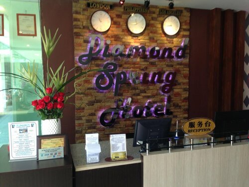 Diamond Spring Hotel Angeles, Đặt Khách sạn Khách sạn ở Luzon có chỗ đỗ xe, Bãi đậu xe
