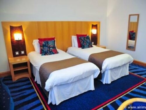The Park Hotel, Rezervați Hotel Kilmarnock 