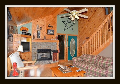 Alpine Vista - 3 Br cabin by RedAwning, Забронировать Дом для отпуска Гатлинберг Great Smoky Mountains National Park