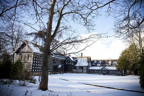 Samlesbury Hall, Book Hotel 4-stjernede hoteller i Merseyside, 4*