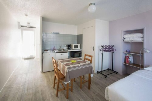 Hôtel Le Verger, Забронировать Отель Сен-Лоран-Нуан Loir-et-Cher