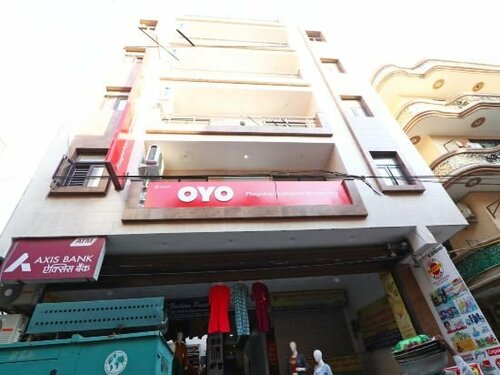 Hotel O Sathguru Residency Near New Ashok Nagar Metro Station, Забронировать Отель Нью-Дели Национальный столичный округ Дели