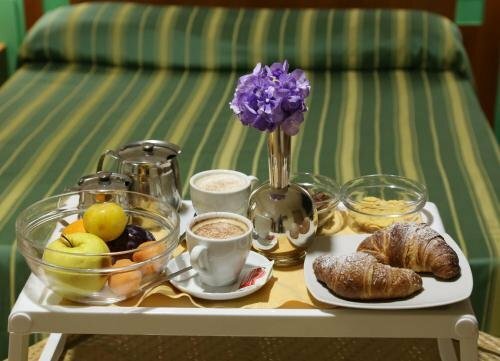 Hotel Resort Il Panfilo, Забронировать Курортный отель Лаго Патрия Кампания