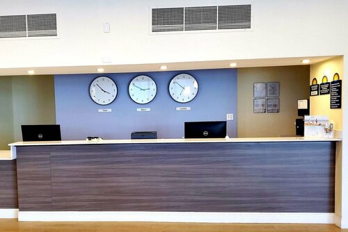 Days Inn by Wyndham Titusville Kennedy Space Center, Забронировать Отель Отели штата Флориды с завтраком, Завтраки