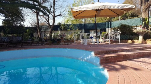 Sleep Eezy Cottages, Prenota Hotel Hotel a Farrarmere con parcheggio, Parcheggio