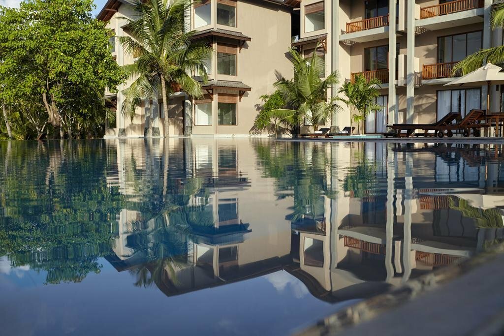 Amaranthe Bay Resort & Spa