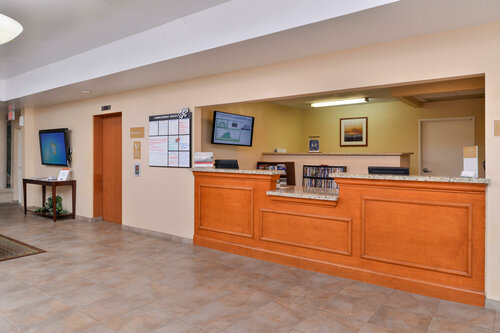 Candlewood Suites San Diego by IHG, Забронировать Отель Мишен-Вели Сан-Диего