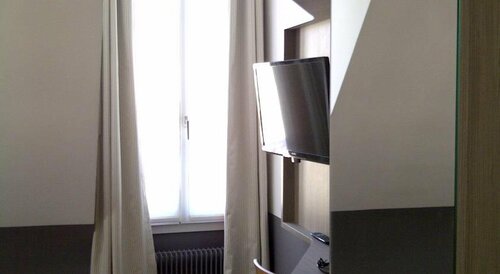 Contact Hôtel Alizé Montmartre, Забронировать Отель 9-й округ: Опера Париж, рядом с Льеж