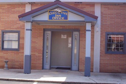 Quality Inn Tullahoma, Boek Hotel Tullahoma Tennessee