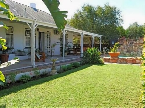 Beit Shalom before known as Best Little Guesthouse, Забронировать Гостевой дом Оудсхорн 