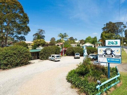 Narooma Motel, Забронировать Мотель Нарума Еврободалла, рядом с Смотровая площадка Bar Rock