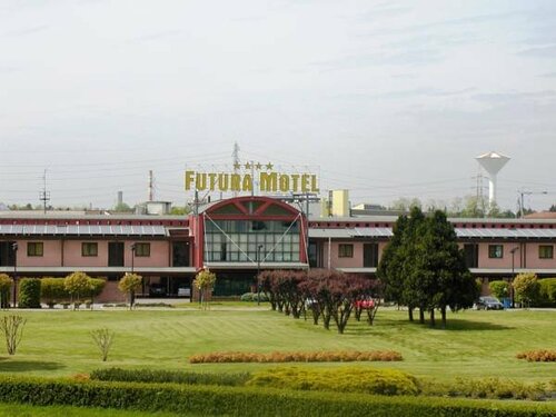 Hotel Motel Futura, Забронировать Мотель Падерно-Дуньяно Ломбардия