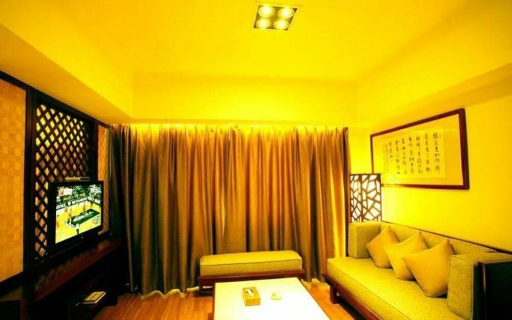 Ramada Encore by Wyndham Qionghai Downtown